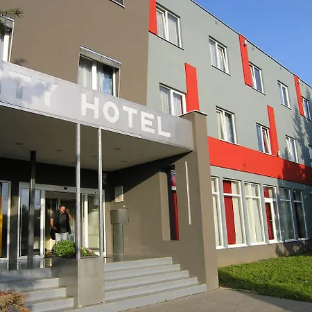 Brno Хостел